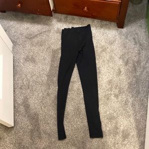 Forever 21 black leggings